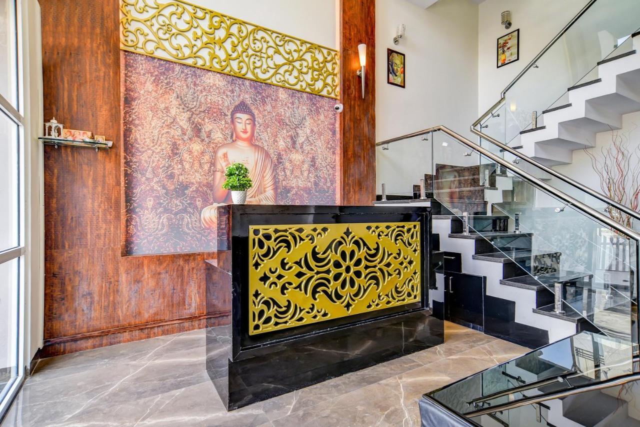 Capital O 77828 Hotel Twinkle Regency Indore Exterior foto