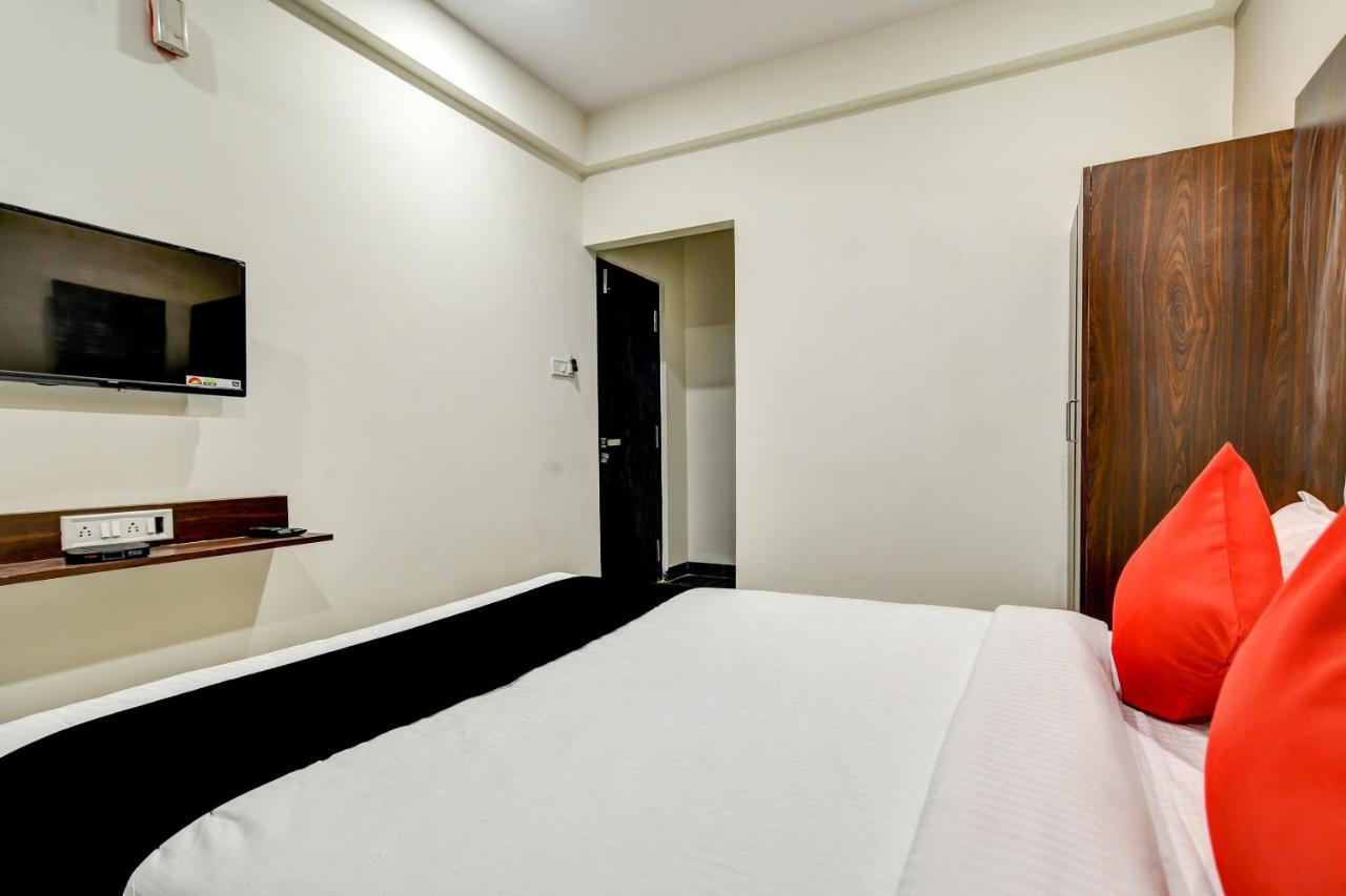 Capital O 77828 Hotel Twinkle Regency Indore Exterior foto